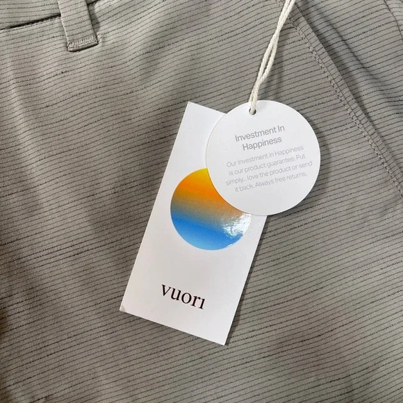 Vuori Mens Shorts Size 34 NWT Pebble Short Gravel Grey Performance Stretch - Picture 7 of 7